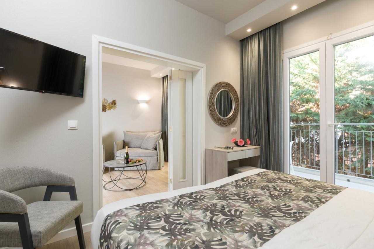 Melina Oasis Boutique Hotel カシオピ エクステリア 写真