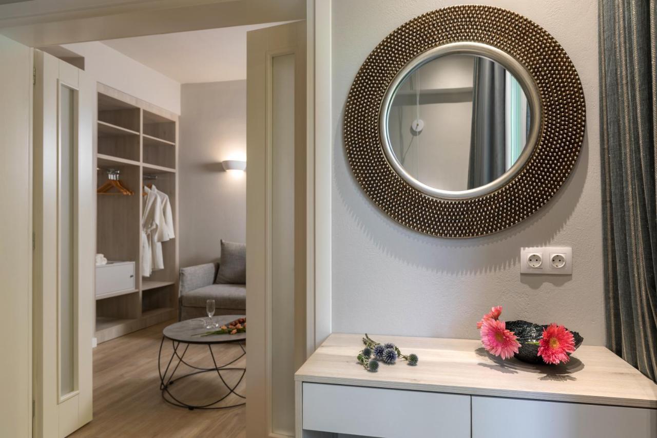 Melina Oasis Boutique Hotel カシオピ エクステリア 写真
