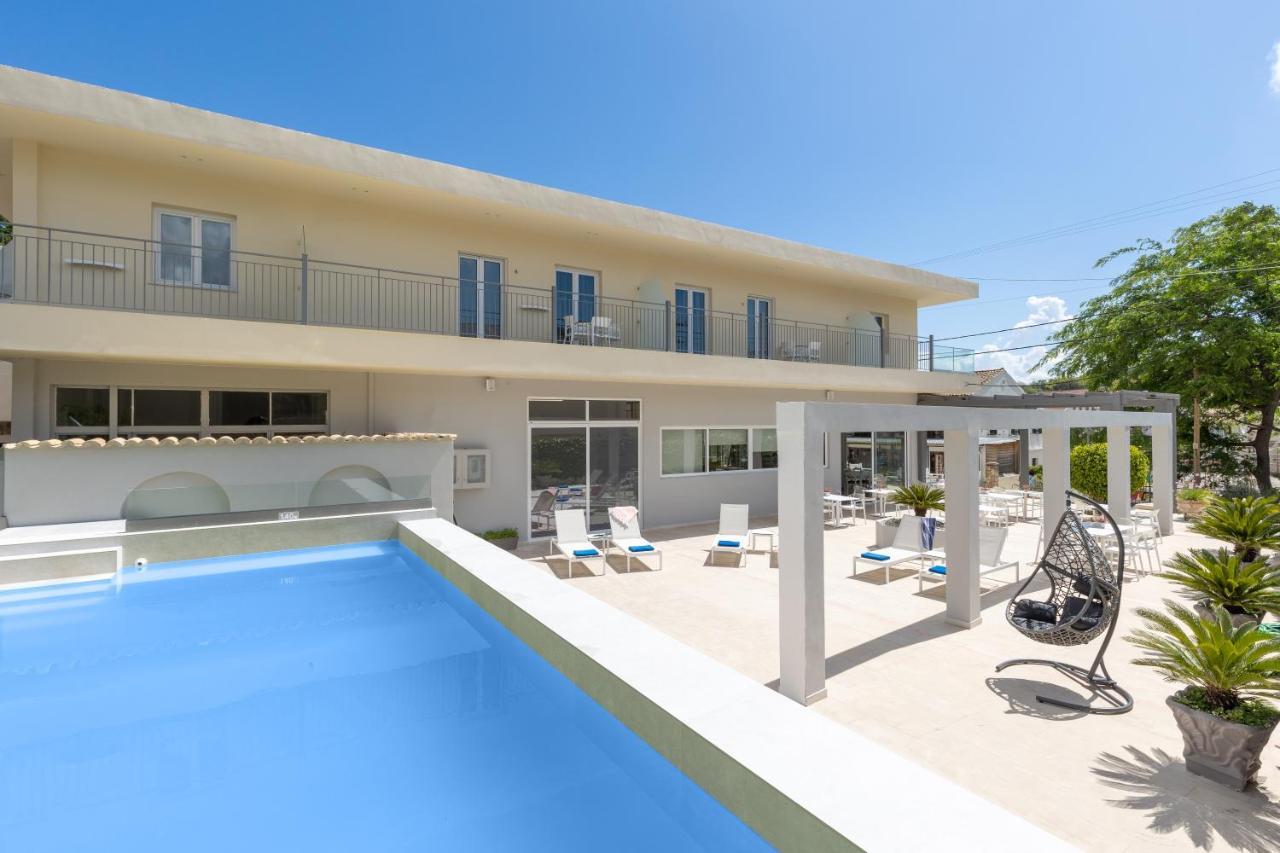 Melina Oasis Boutique Hotel カシオピ エクステリア 写真
